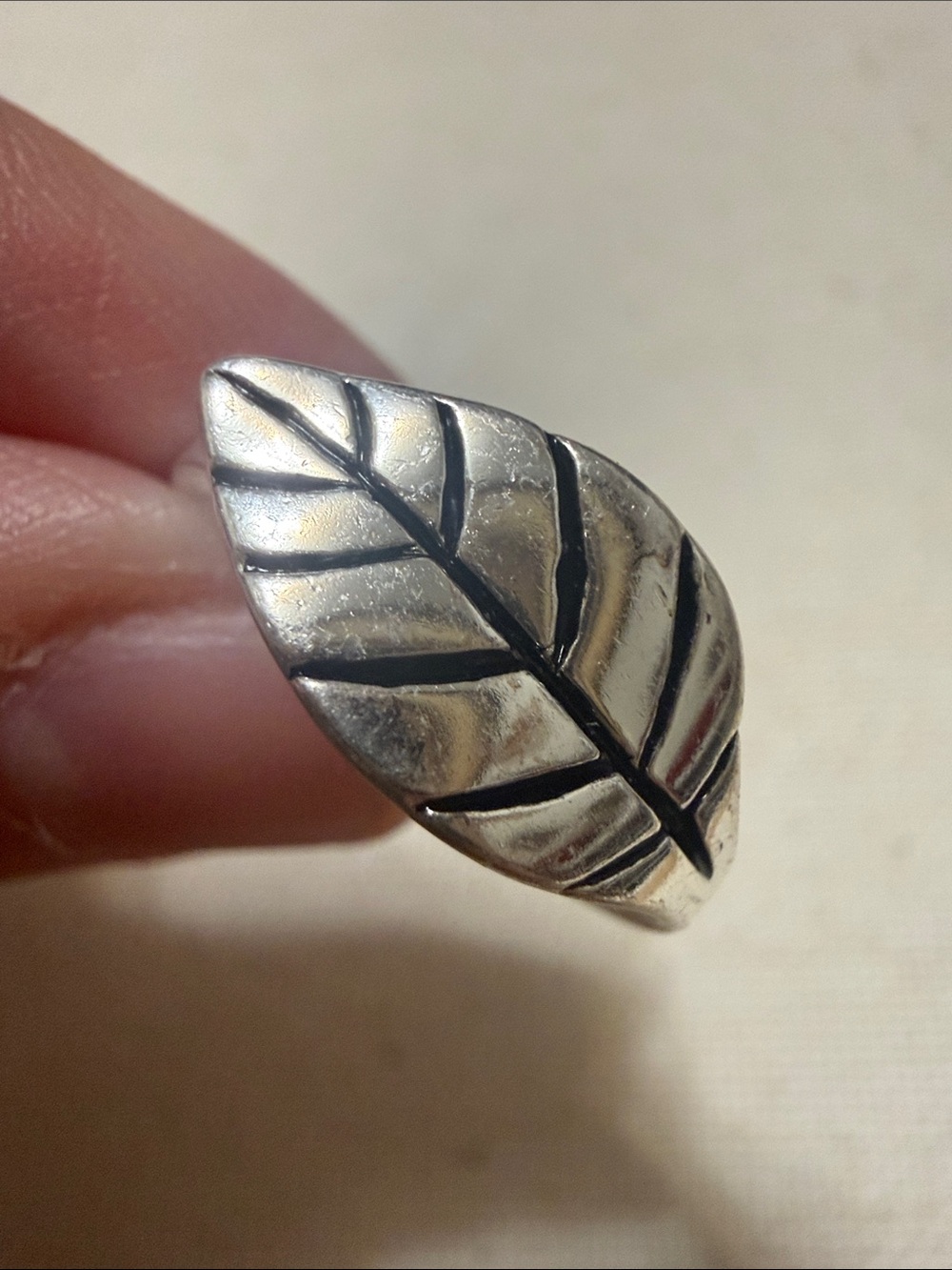 Sterling Silver 925 Leaf Sculpted Ring “Live Simply” Engraved size 6.5 - Picture 11 of 11